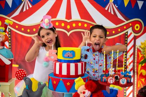 Circo da Maria Clara e do Vicente - 5 anos - Abracadabra Festas'