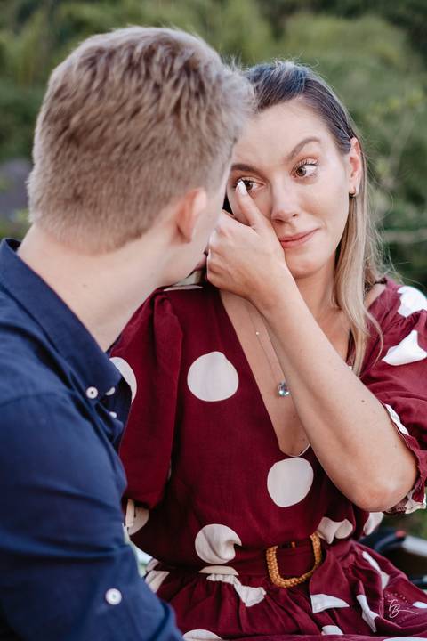 fotografia de noivado na ponta dos Ganchos Resort, em Governador Celso Ramos'
