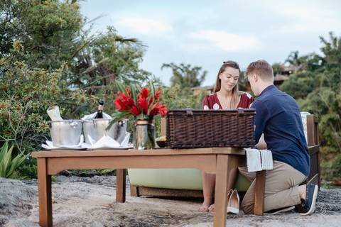 fotografia de noivado na ponta dos Ganchos Resort, em Governador Celso Ramos'