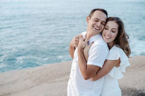ensaio pré-casamento no amanhecer, na praia e trilha do Gravatá em Florianópolis. Por Thiago Braga '