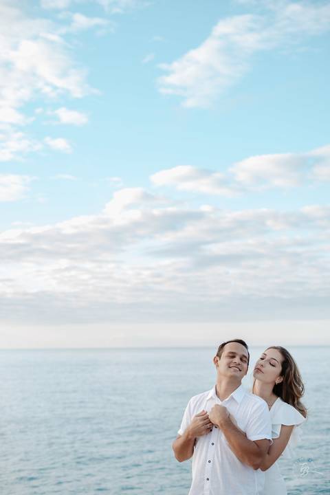 ensaio pré-casamento no amanhecer, na praia e trilha do Gravatá em Florianópolis. Por Thiago Braga '