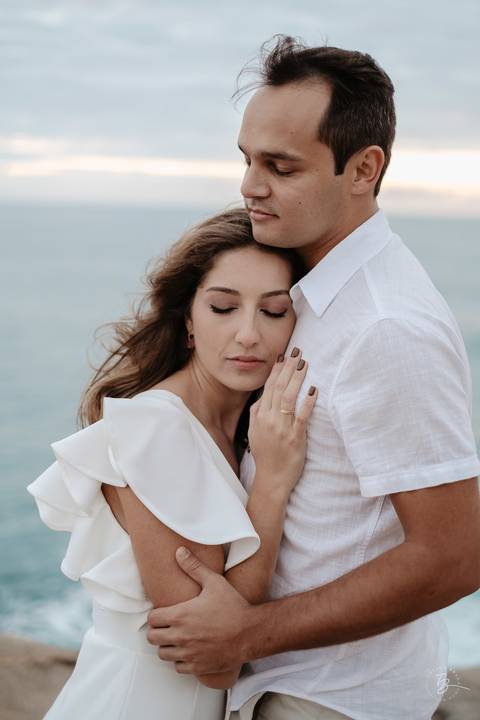 ensaio pré-casamento no amanhecer, na praia e trilha do Gravatá em Florianópolis. Por Thiago Braga '