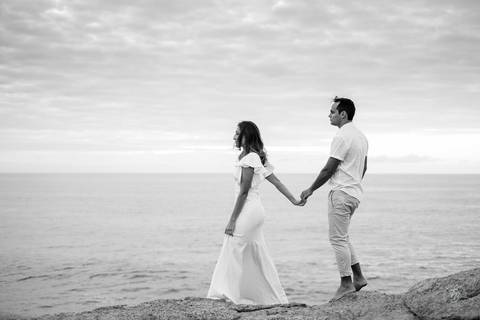 ensaio pré-casamento no amanhecer, na praia e trilha do Gravatá em Florianópolis. Por Thiago Braga '
