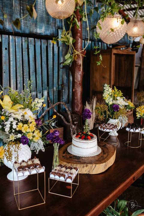 casamento simples, elegante e lindo, no moçamba eventos, em redor das montanhas e da lagoa da conceição em Florianópolis. Fotos por Thiago Braga. '