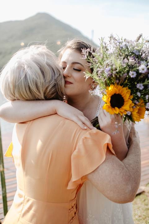 casamento simples, elegante e lindo, no moçamba eventos, em redor das montanhas e da lagoa da conceição em '