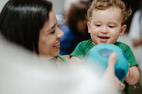 fotografia de primeiro aniversário. Fotografia documental de família. Thiago Braga Fotos'