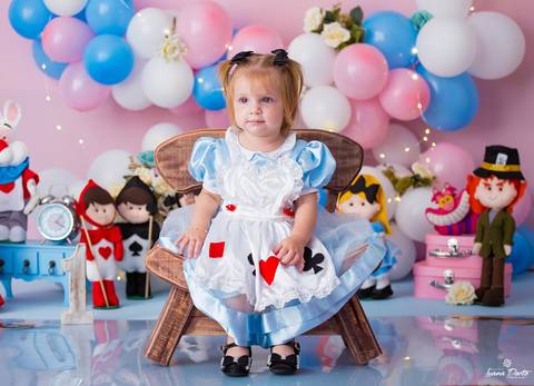 Smash Alice no País das Maravilhas'