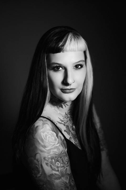 Ensaio-feminino-noir-preto-e-branco-estilo-beleza-fashion-estudio-studio'