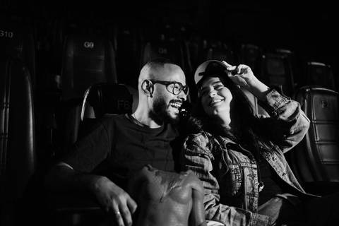 ensaio-fotografico-prewedding-casal-cinema-fotos-artisticas-pipoca-romantica-'