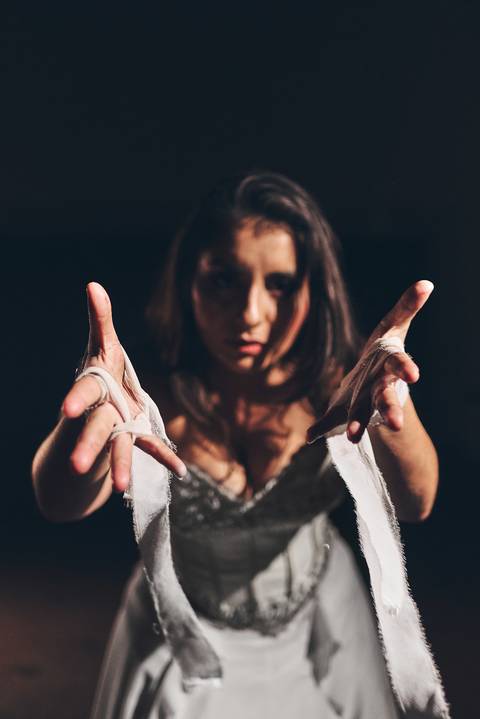 ensaio fotográfico, ensaio artístico, Evanescence, ensaio místico, fotografia artística, fotografia, fotógrafo em Bauru, Bauru, São Paulo, Brasil, My Immortal, Amy Lee, The Open Door, arte, fineart, masterpiece, photoshoot, lugar abandonado'