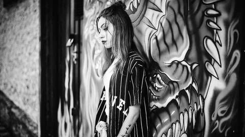 ensaio-noturno-fotografico-urbano-fashion-moda-cidade-feminino-artistico-conceito'