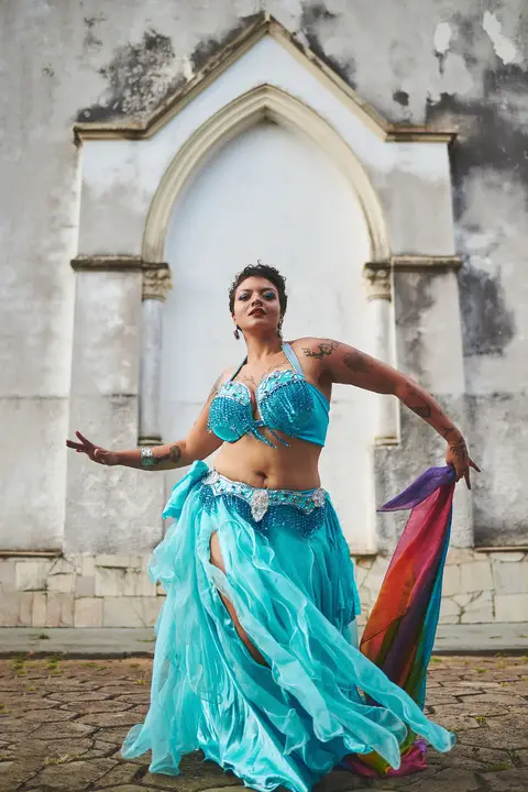 ensaio-noturno-fotografico-danca do ventre-bellydance-fogueira-artistico-feminino-tribal-com espada'