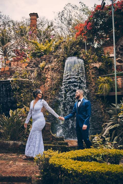 casamento-elopement-wedding-a dois-romantico-castelo-making off-europeu-intimista-artistico-boho chic'