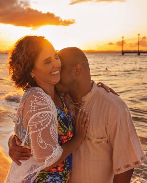 ENSAIO FOTOGRAFICO DE CASAL NA PRAIA DE ITAPARICA BAHIA'