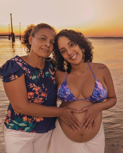 FOTOGRAFA DE GESTANTE NA ILHA DE ITAPARICA BAHIA'
