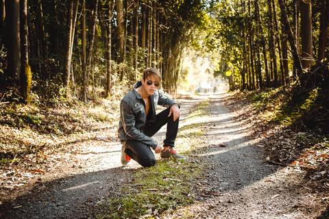 ensaio de individual nas ruas de acesso ao túnel em Santa Tereza/RS clicado pelo fotógrafo Adilson de Melo'