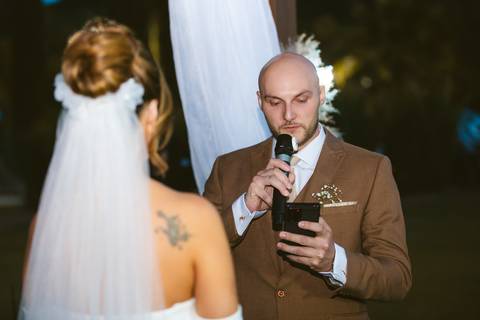 '