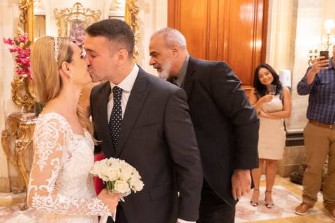 Casamento
Julieta de Serpa
Tabasco Produções'