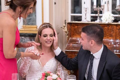 Casamento
Julieta de Serpa
Tabasco Produções'