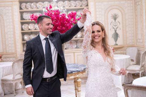 Casamento
Julieta de Serpa
Tabasco Produções'