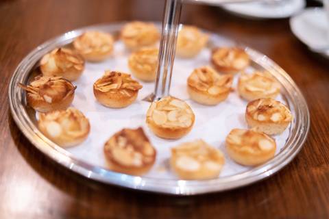 Casamento
Julieta de Serpa
Tabasco Produções'