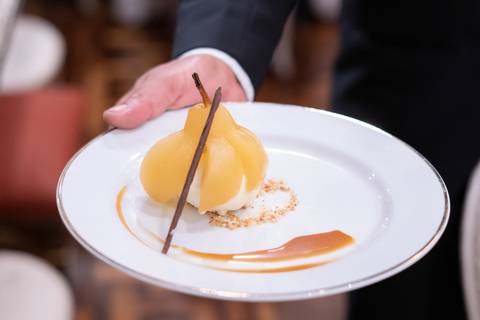 Casamento
Julieta de Serpa
Tabasco Produções'