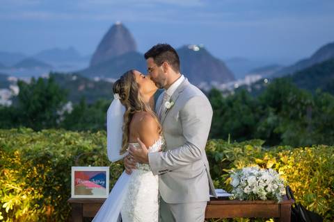 Fotografia e filmagem de casamento
Tabasco Producoes
Casa de Santa Teresa'