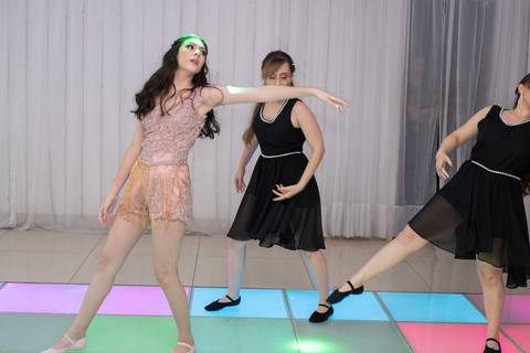 Fotografia Debutante
Tabasco Produções
Village Vip´s'