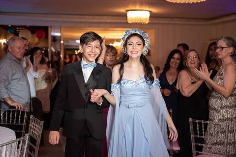 Fotografia Debutante
Tabasco Produções
Village Vip´s'