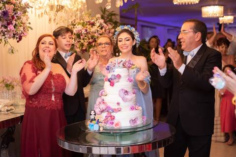 Fotografia Debutante
Tabasco Produções
Village Vip´s'