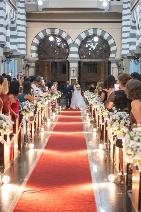 Casamento da Carol e Heitor
Fotografia de Casamento
Tabasco Produções
Imaculado Coração de Maria
Tropical Festas e Eventos'