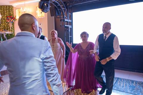 Casamento da Carol e Heitor
Fotografia de Casamento
Tabasco Produções
Imaculado Coração de Maria
Tropical Festas e Eventos'