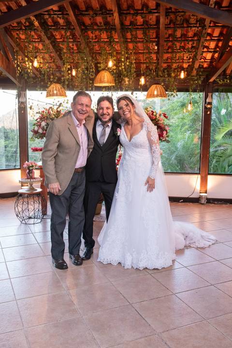 Fotografia de Casamento
Capela Santo Cristo dos Milagres
Hotel Windsor
Filmagem de casamento
Tabasco Produções'