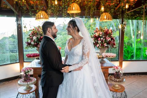 Fotografia de Casamento
Capela Santo Cristo dos Milagres
Hotel Windsor
Filmagem de casamento
Tabasco Produções'