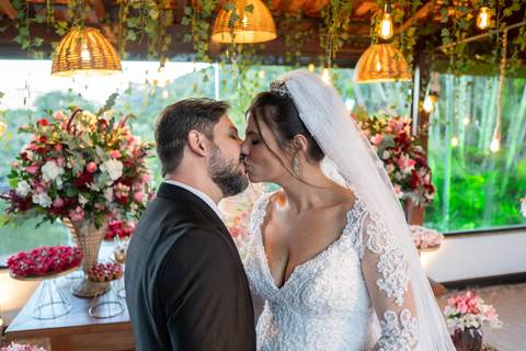 Fotografia de Casamento
Capela Santo Cristo dos Milagres
Hotel Windsor
Filmagem de casamento
Tabasco Produções'