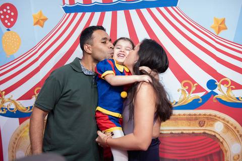 Fotógrafo de festa infantil
Baladauê
Tabasco Produções
Circo Digital'