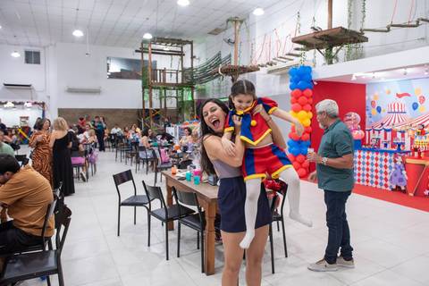 Fotógrafo de festa infantil
Baladauê
Tabasco Produções
Circo Digital'
