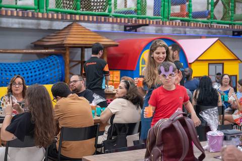 Fotógrafo de festa infantil
Baladauê
Tabasco Produções
Circo Digital'