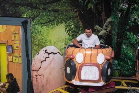 1 Ano da Maya
Tabasco Produções
Brincadeira é Coisa Séria
Fotografia de R. Mariz e Barros, 354 - Tijuca, Festa Infantil'