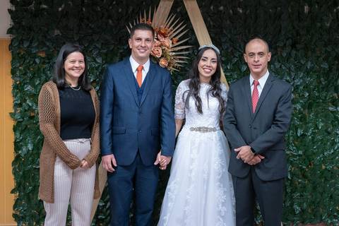 Casamento da Maria Eugênia e Regis
Tabasco Produções
Igreja Universal
Fotografia de Casamento
Fotógrafo de Casamento'