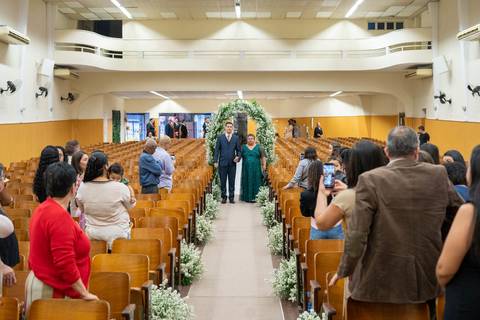 Casamento da Maria Eugênia e Regis
Tabasco Produções
Igreja Universal
Fotografia de Casamento
Fotógrafo de Casamento'
