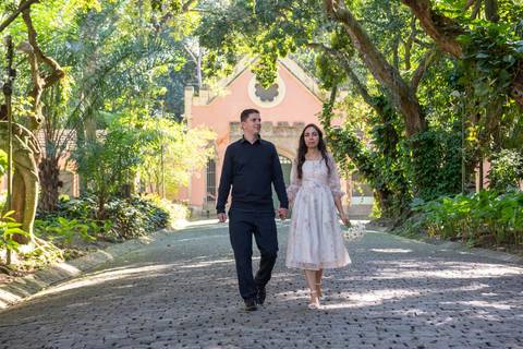 Ensaio de Casal
Maria Eugênia e Regis
Tabasco Produções
Ensaio Fotográfico
Fotógrafo Profissional
Parque Lage'