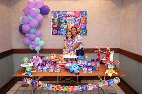 6 Anos da Isabela
Tabasco Produções
Festa no Play
Fotografia Festa Infantil
Fotógrafo Profissional de Festas'