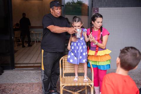 6 Anos da Isabela
Tabasco Produções
Festa no Play
Fotografia Festa Infantil
Fotógrafo Profissional de Festas'