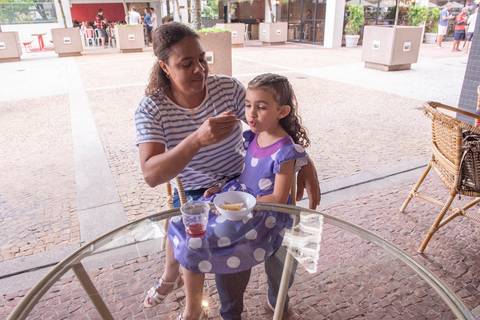 6 Anos da Isabela
Tabasco Produções
Festa no Play
Fotografia Festa Infantil
Fotógrafo Profissional de Festas'