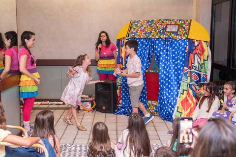 6 Anos da Isabela
Tabasco Produções
Festa no Play
Fotografia Festa Infantil
Fotógrafo Profissional de Festas'