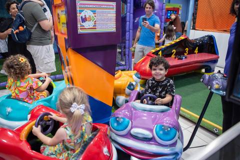 3 Anos do Luiz Felipe
Tabasco Produções
Kid Mais Festas
Fotografia de festa infantil
Fotógrafo Profissional'