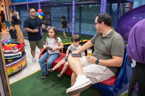 3 Anos do Luiz Felipe
Tabasco Produções
Kid Mais Festas
Fotografia de festa infantil
Fotógrafo Profissional'