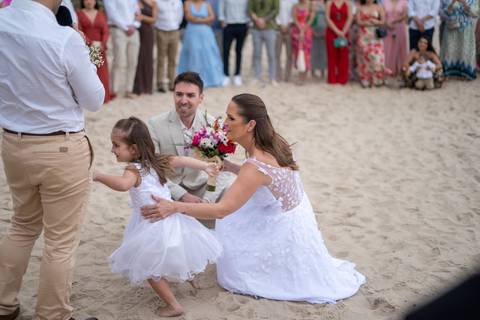 Casamento da Lúcia e Marcelo
Praia do Leblon e AABB RJ
Tabasco Produções
Fotografia de Casamento
Fotógrafo Profissional'