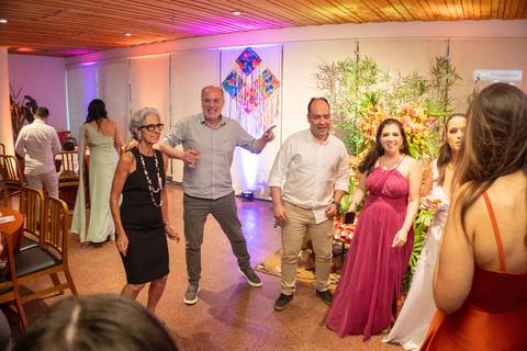 Casamento da Lúcia e Marcelo
Praia do Leblon e AABB RJ
Tabasco Produções
Fotografia de Casamento
Fotógrafo Profissional'